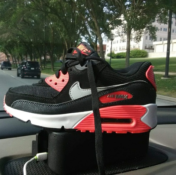 Air Max size 6.5 - Picture 1 of 2